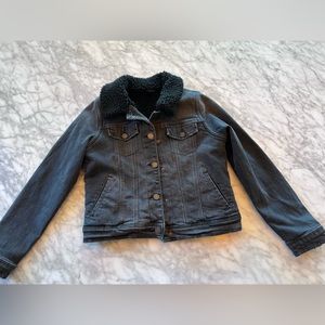 Art Class Jacket Size L (10/12) with Fleece Lining.